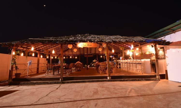 Silver Sands Holiday Village