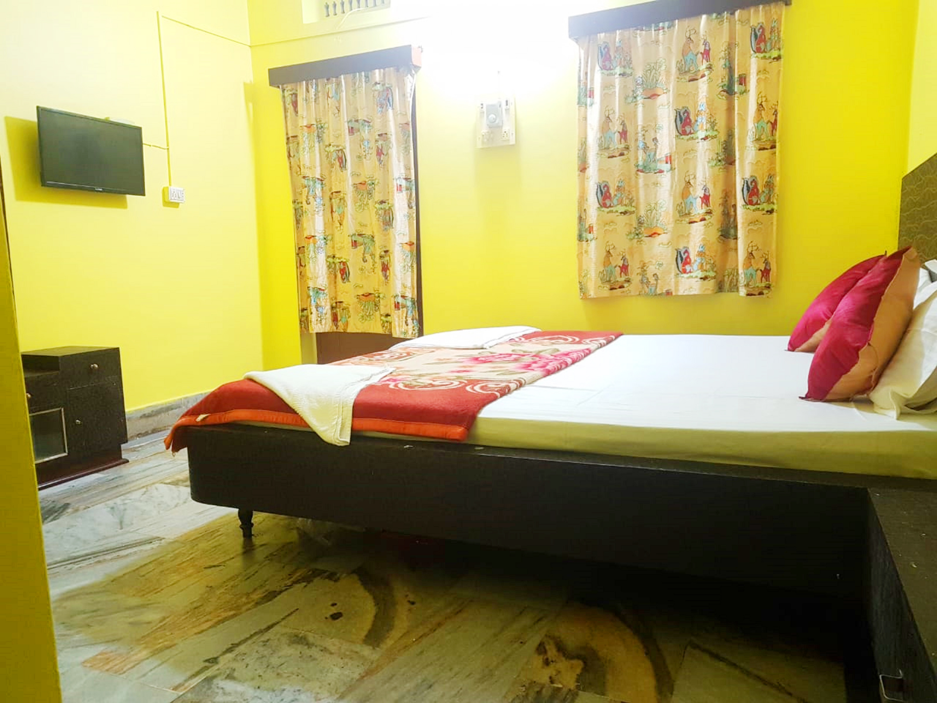Goroomgo Jully Lodge Puri, Puri 4