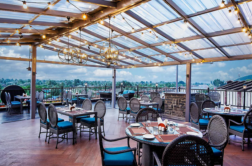 The Vintage Srinagar at Dal Lake