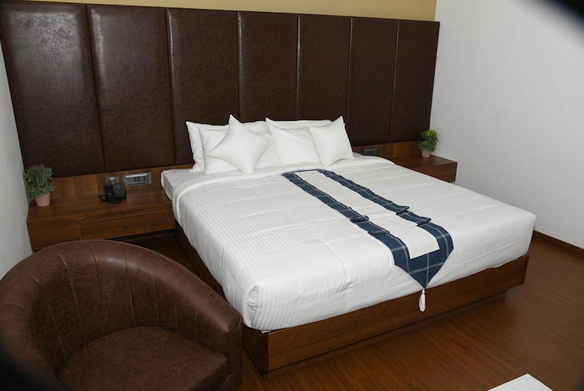J P Airport Hotel, Kannur 3