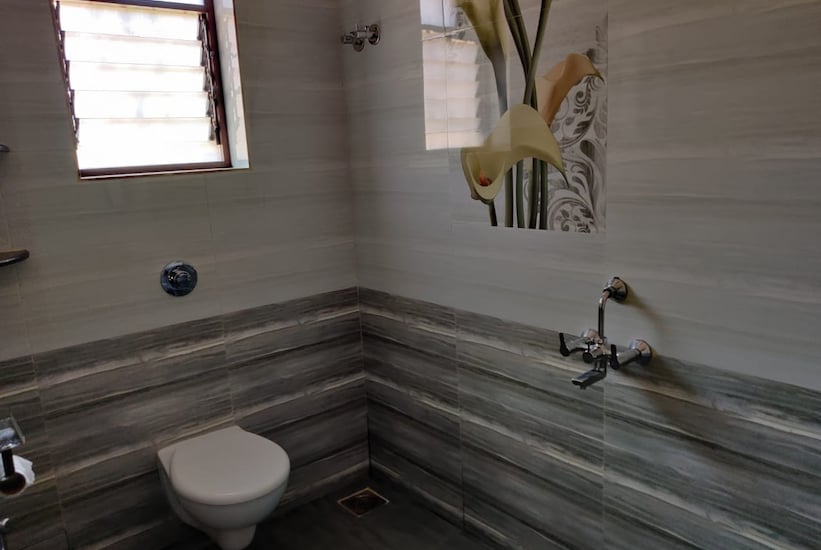 Stiff Waves Guesthouse By WB, Goa 2