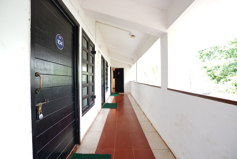 Piggy Hostel Calangute, Goa 5