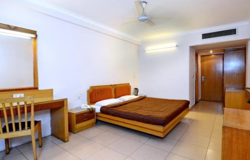 Hotel Shelter, Gwalior 3
