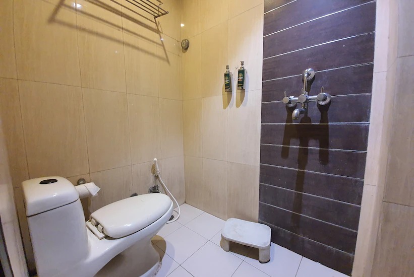 Hotel Platinum Inn, Allahabad 5