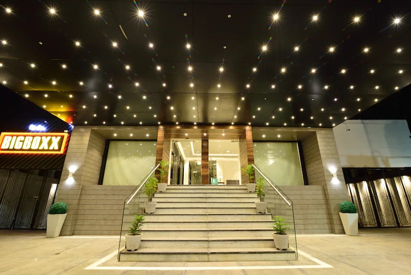 Hotel Orchard One, Allahabad 3