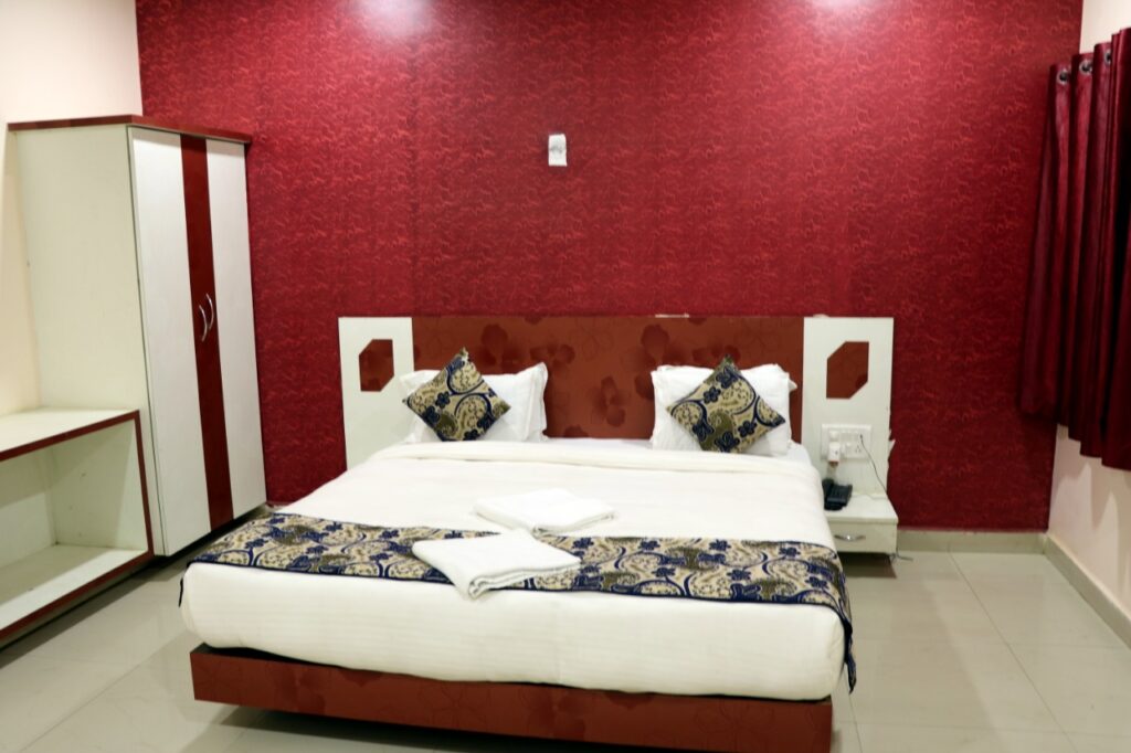 إيه آر كاي ريزيدنسي, Pachmarhi 2