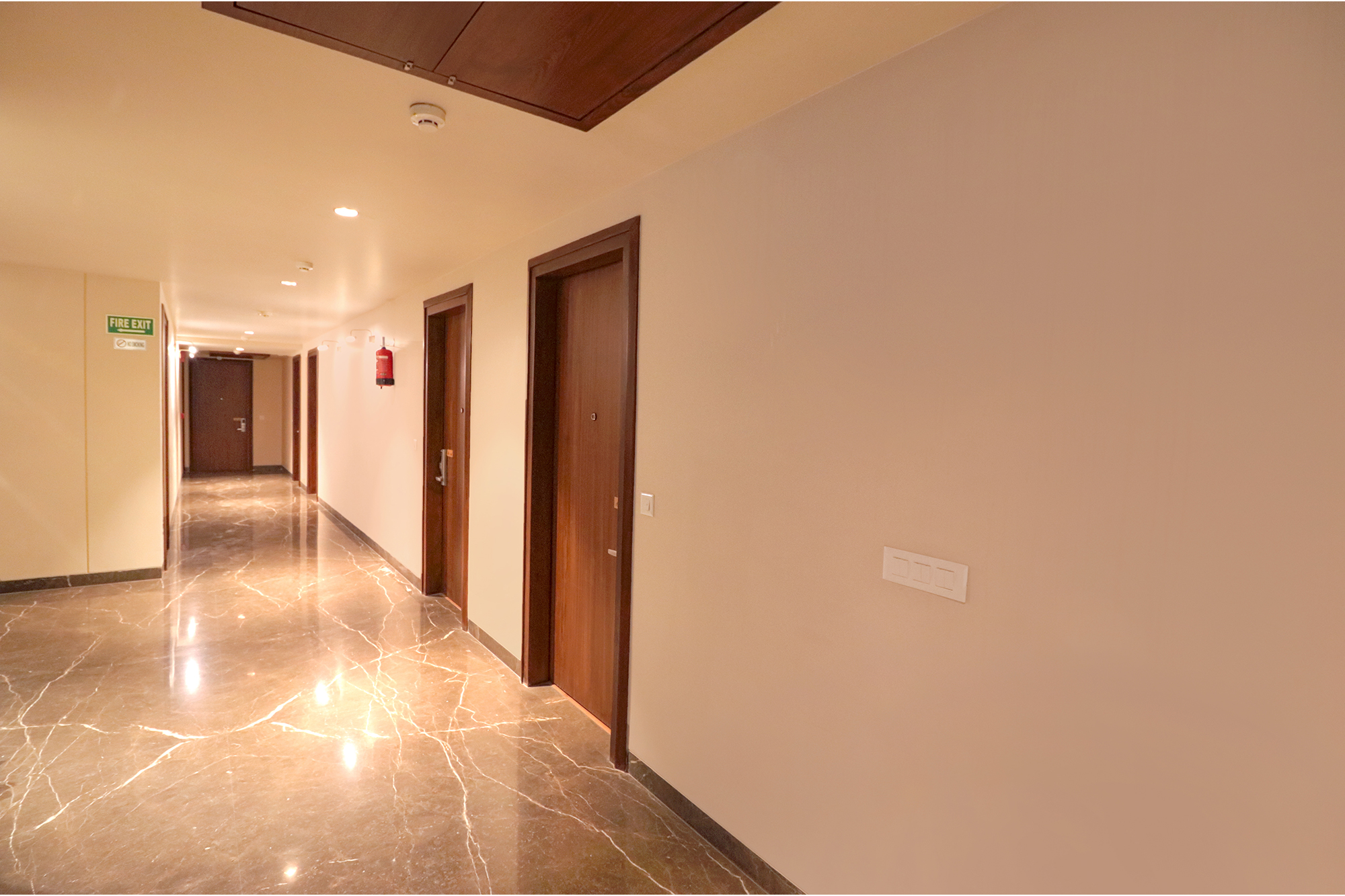 FabHotel Prime Shanit, New Delhi 5