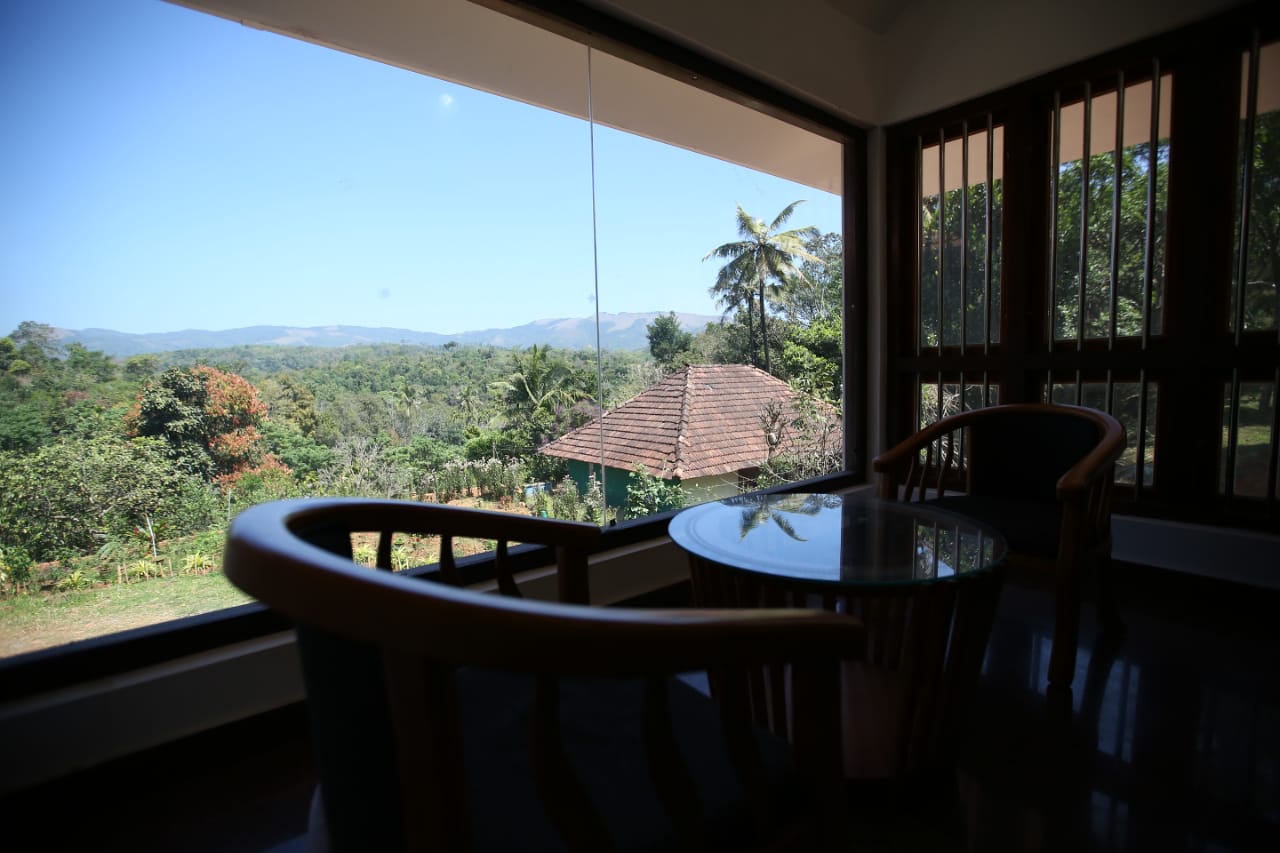 Humming Breeze Nature Retreat