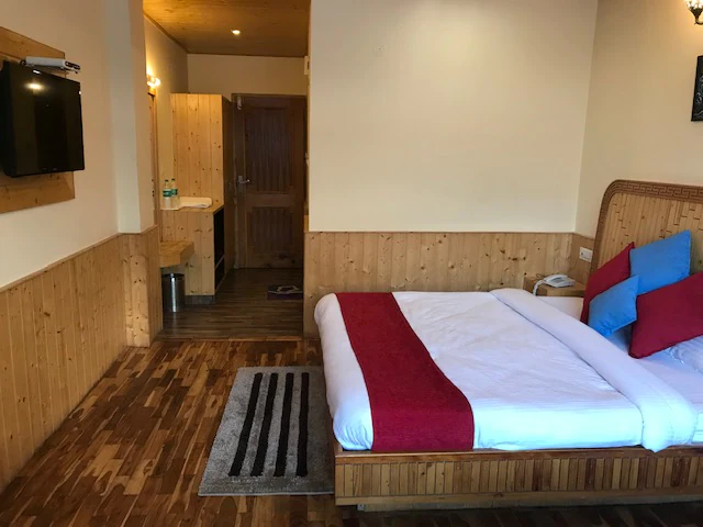 The Himalayan Paradise, Manali 3