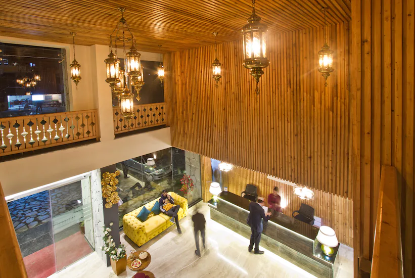 The WhiteStone Resort,Manali (Centrally Heated Mountain view), Manali 4