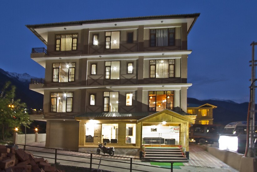 Manali Mountain Regency, Manali