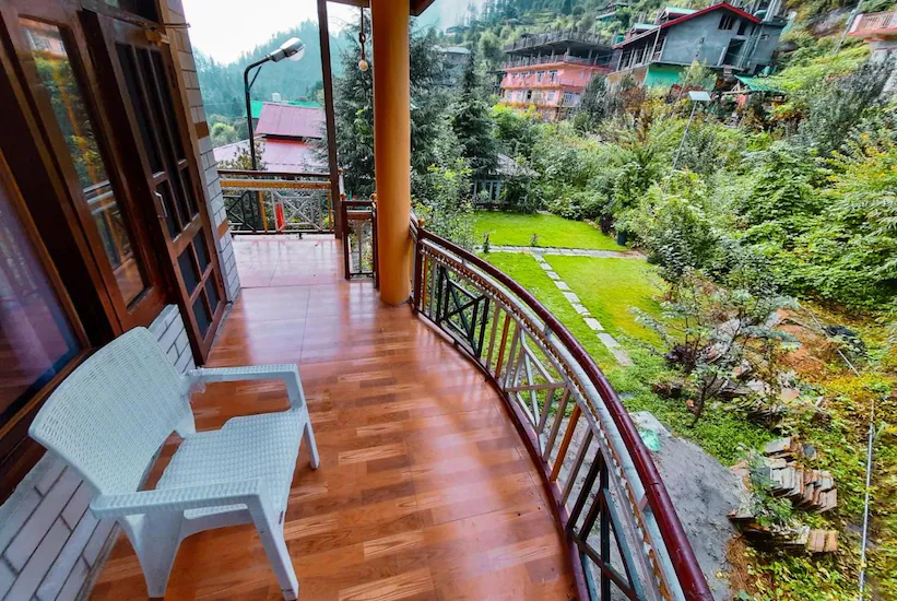 Freshwater Retreat, Jibhi 2
