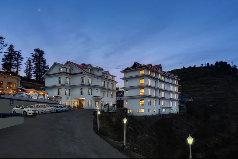 The Twin Tower Hotel, Kufri 3