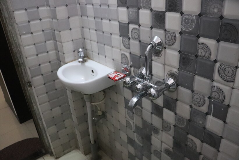 New Shivani Inn by WB Hotels, Patna 5