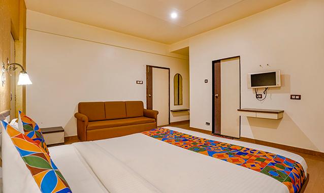 FabHotel Shiv Sai, Shirdi 3