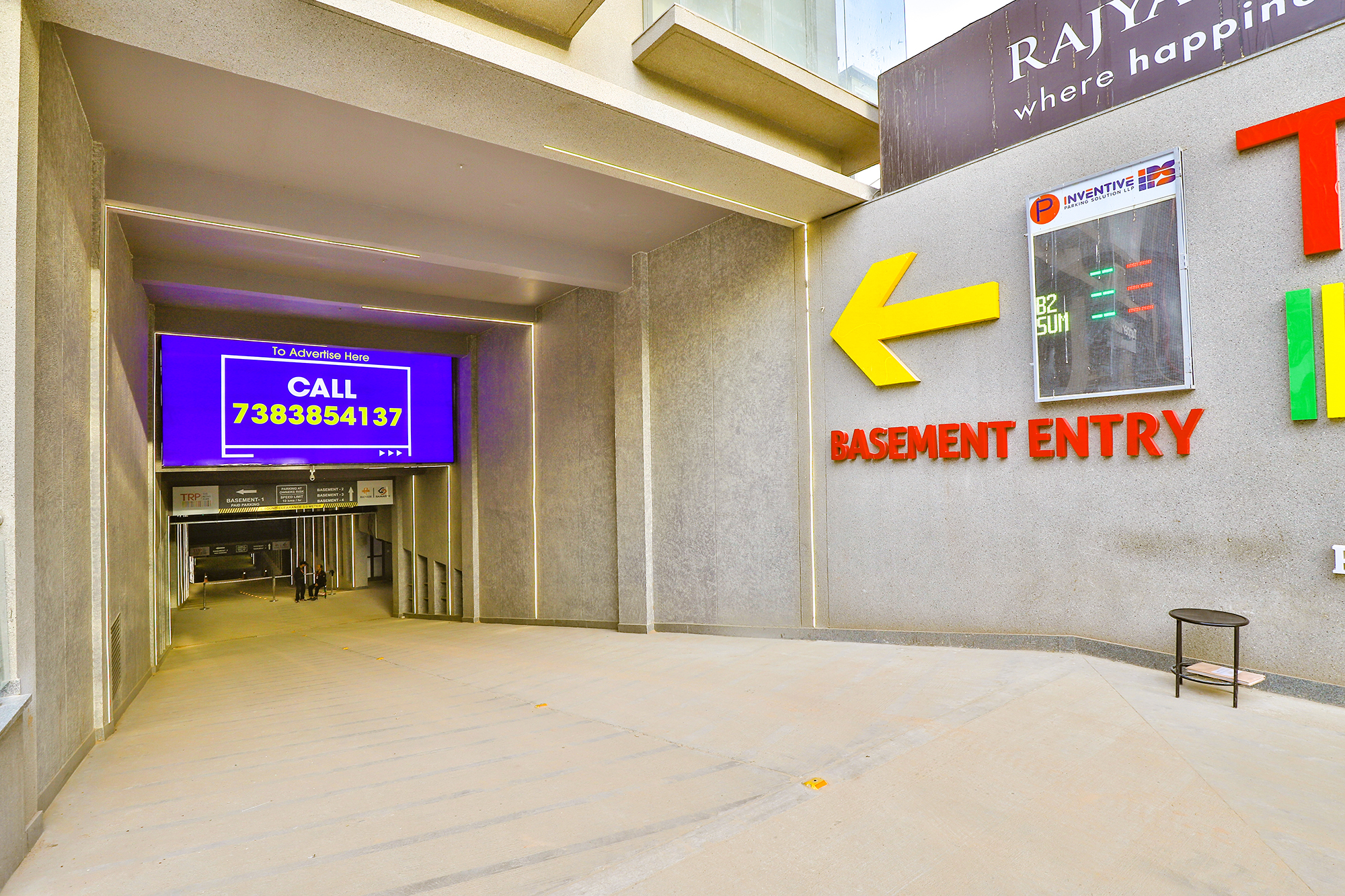 FabHotel Parkland A, Ahmedabad 4