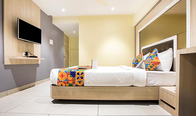 FabHotel Pranava Deluxe, Mumbai 4