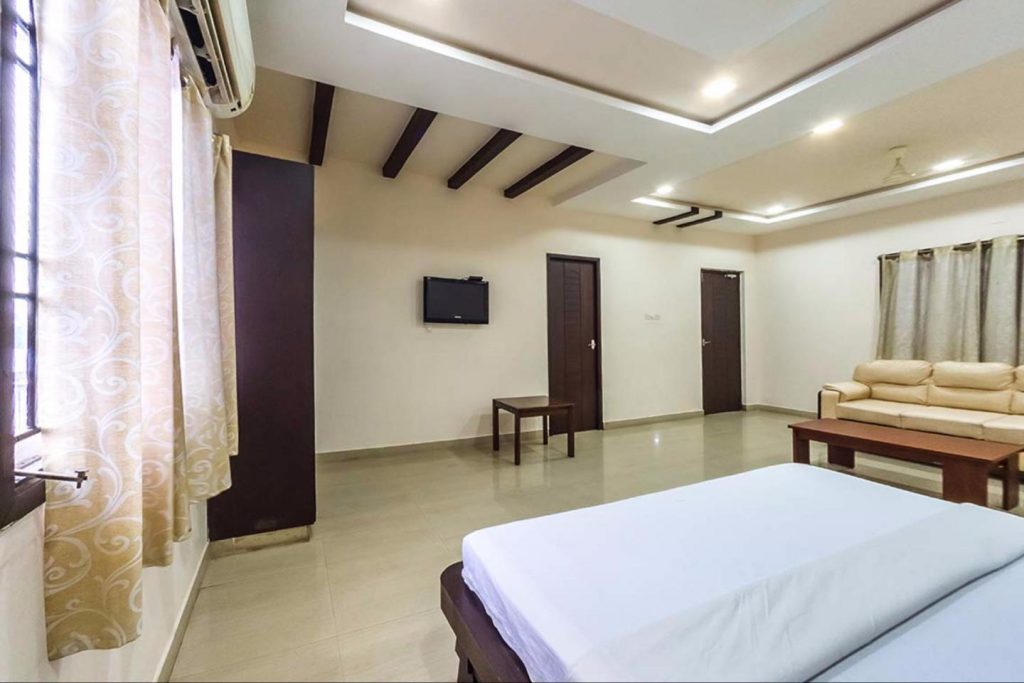 i-ROOMZ Vintage Inn, Nellore 3
