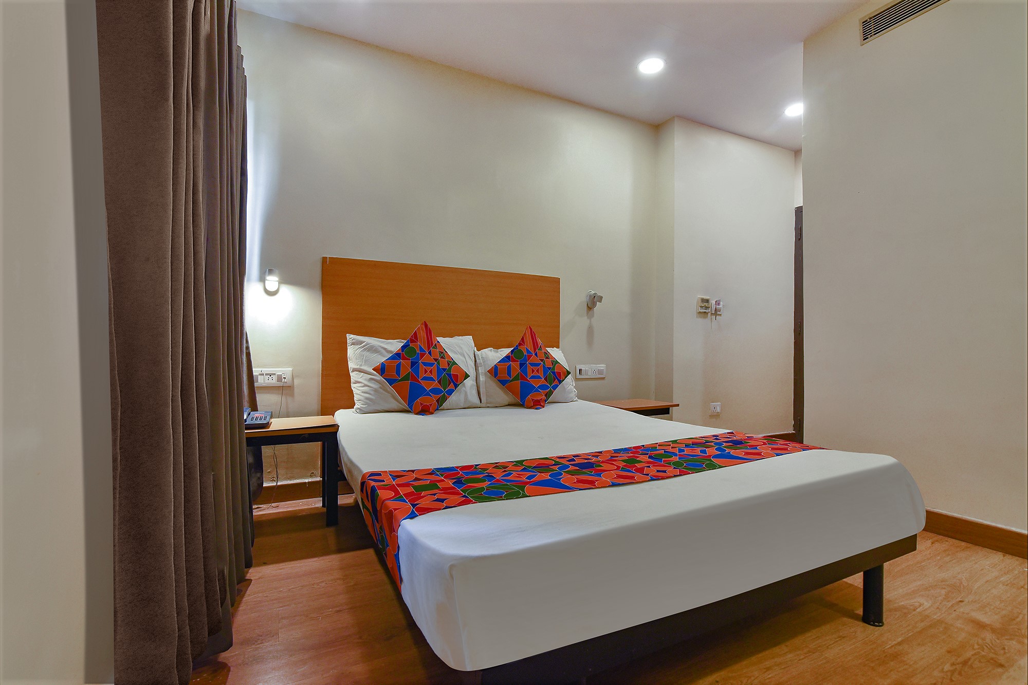 FabHotel Aarya, Kolkata 5