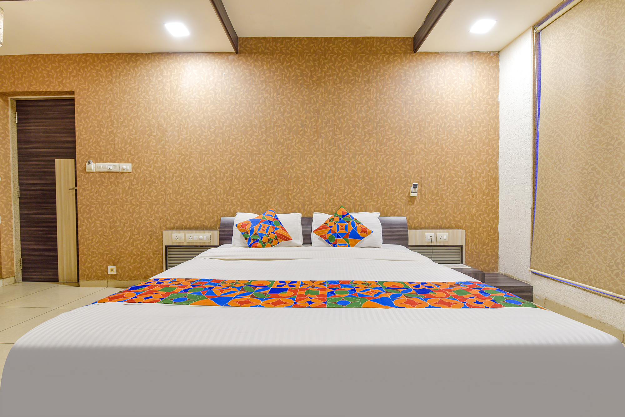 FabHotel Kia residency, Ahmedabad 4