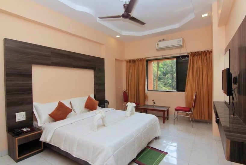 Hotel Royal Park Khandala Lonavala, Lonavala 2