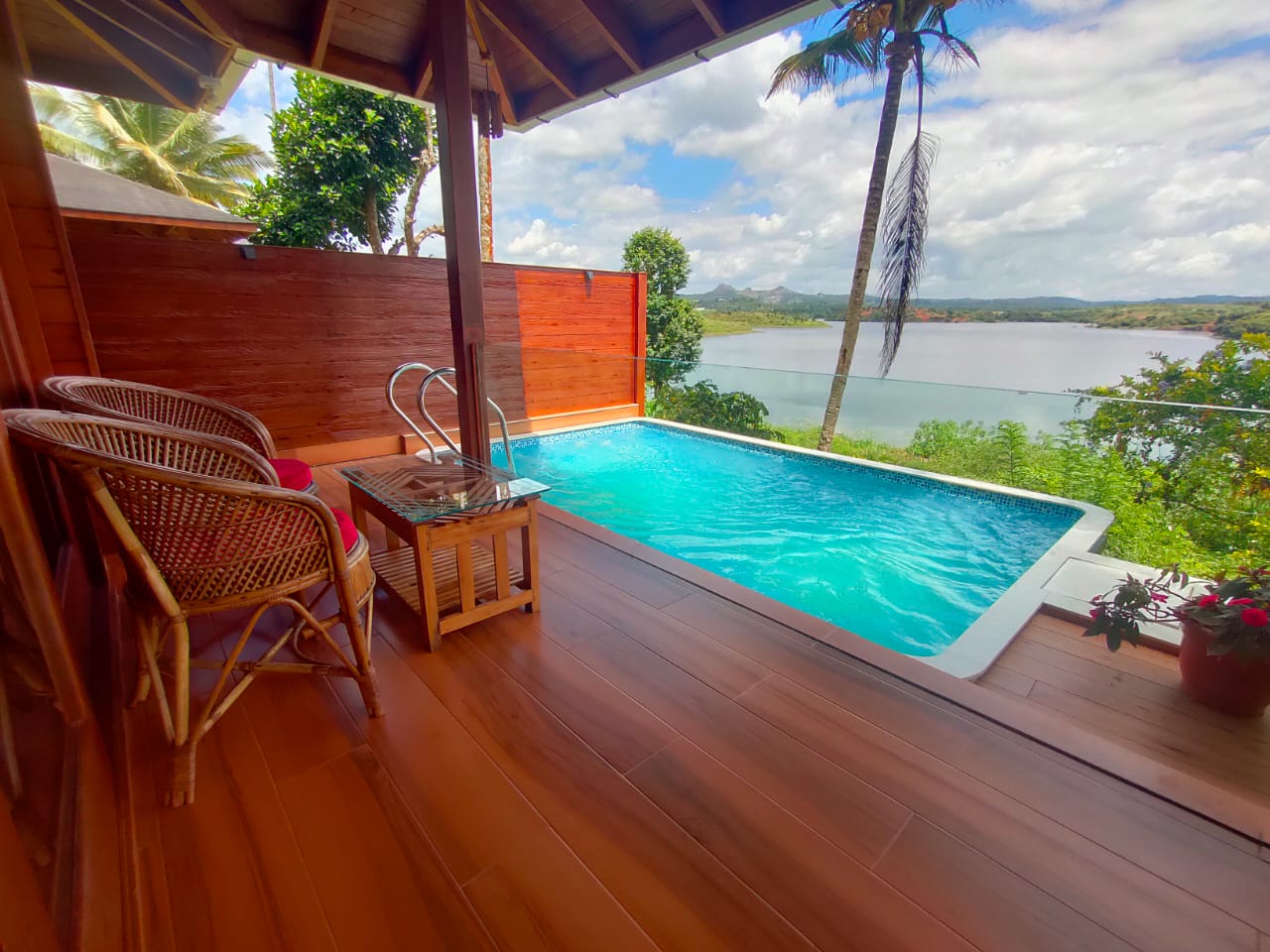 Water Front Pool Villa