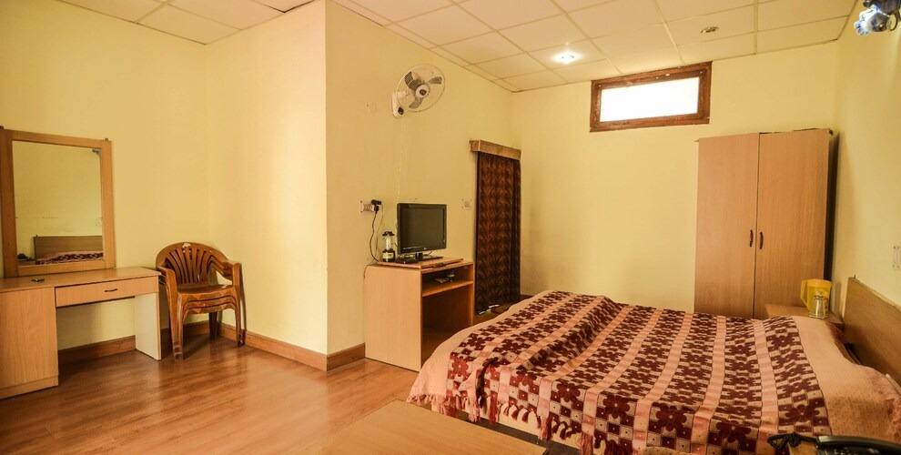 KMVN Tourist Rest House Bhimtal, Bhimtal 4