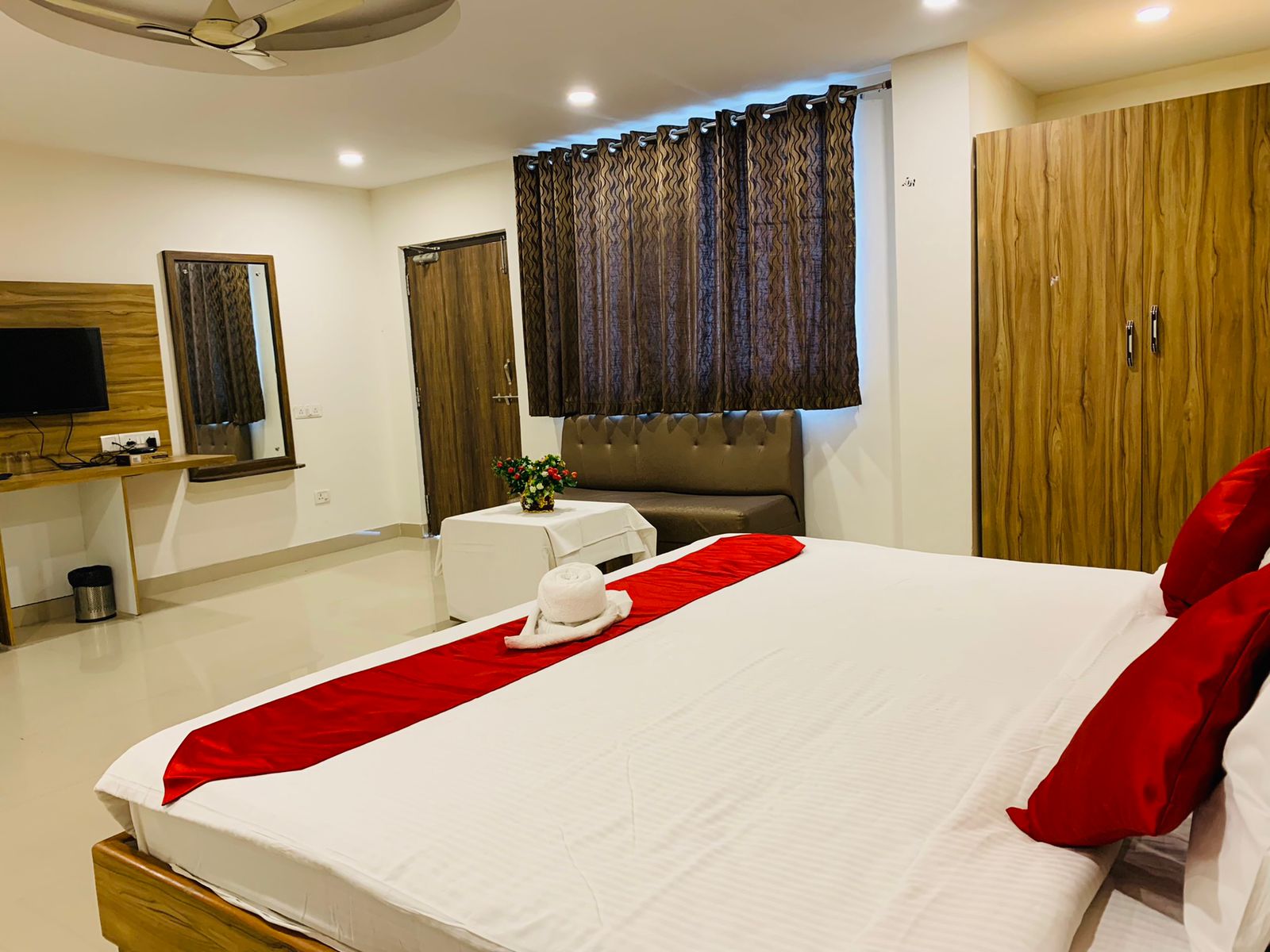 The Landmark Banjara Hills, Hyderabad 5