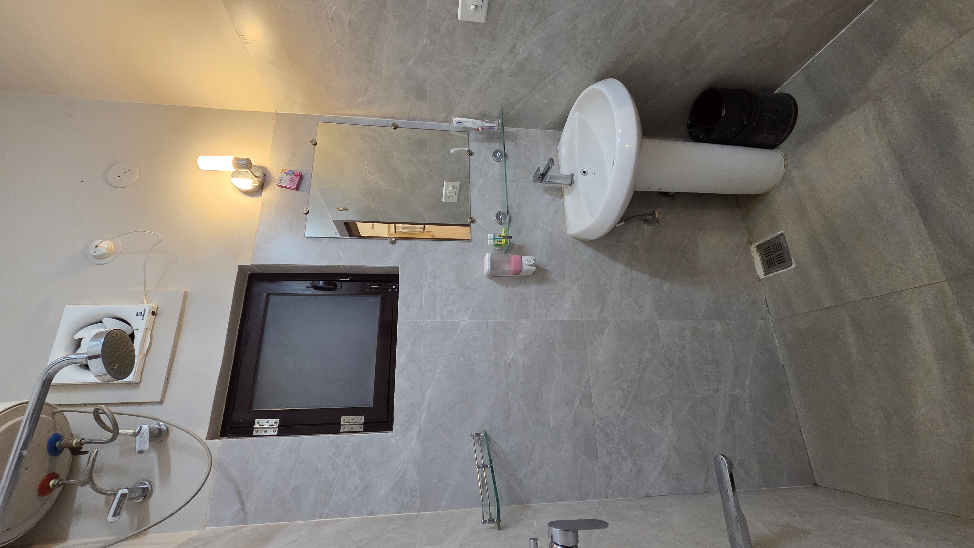 Hotel Gulmohar Grand