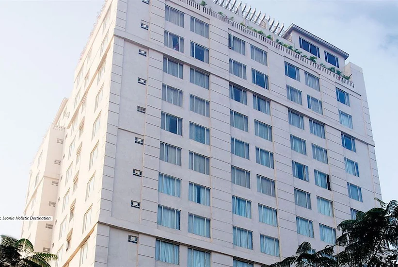 Oh Biz Premier at Leonia