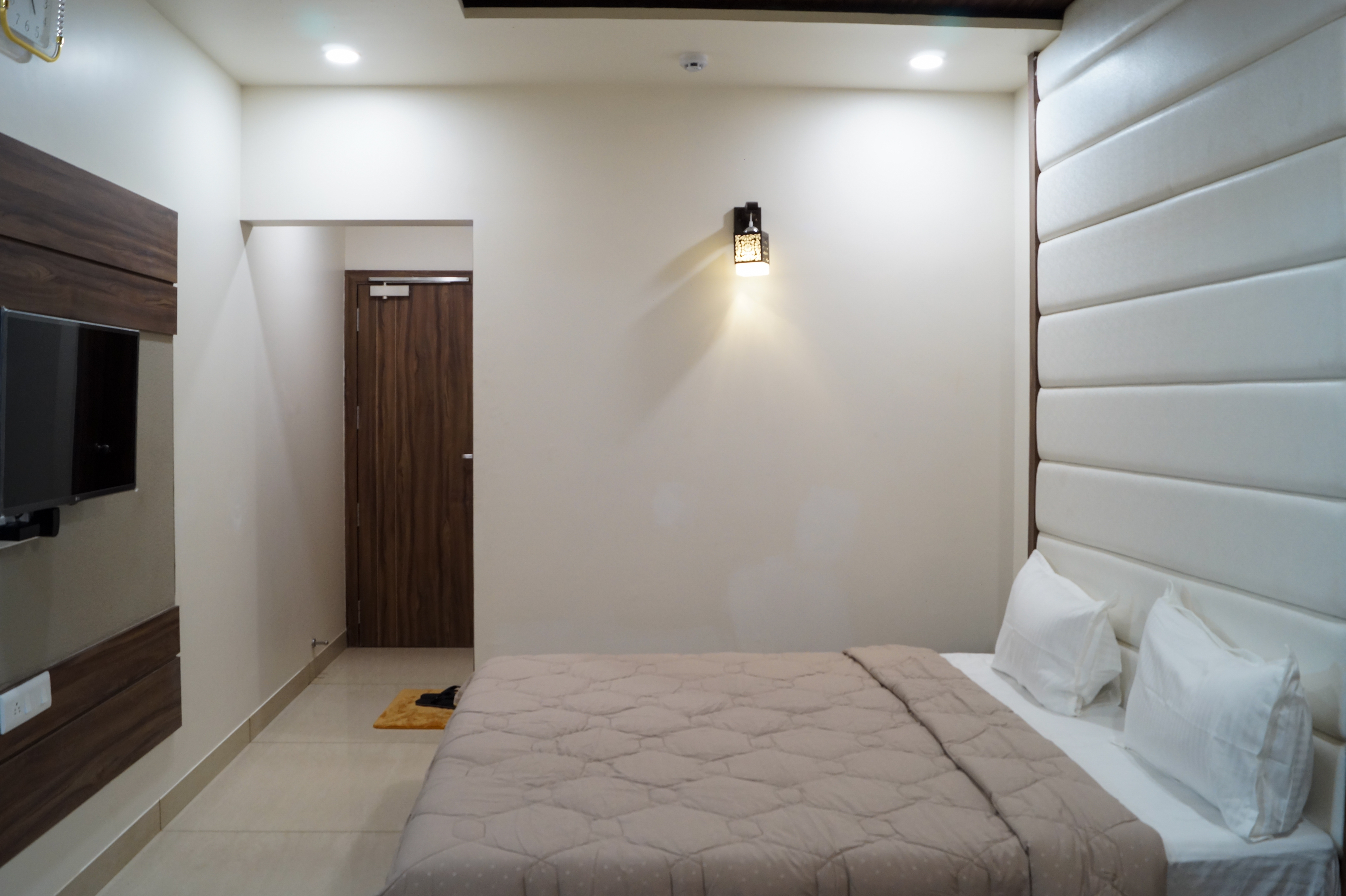 Hotel Midtown,Vadodara, Vadodara 4