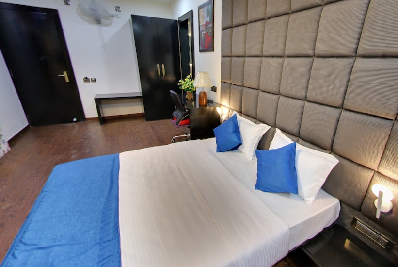 Hotel Sandalwood, Bhopal 3