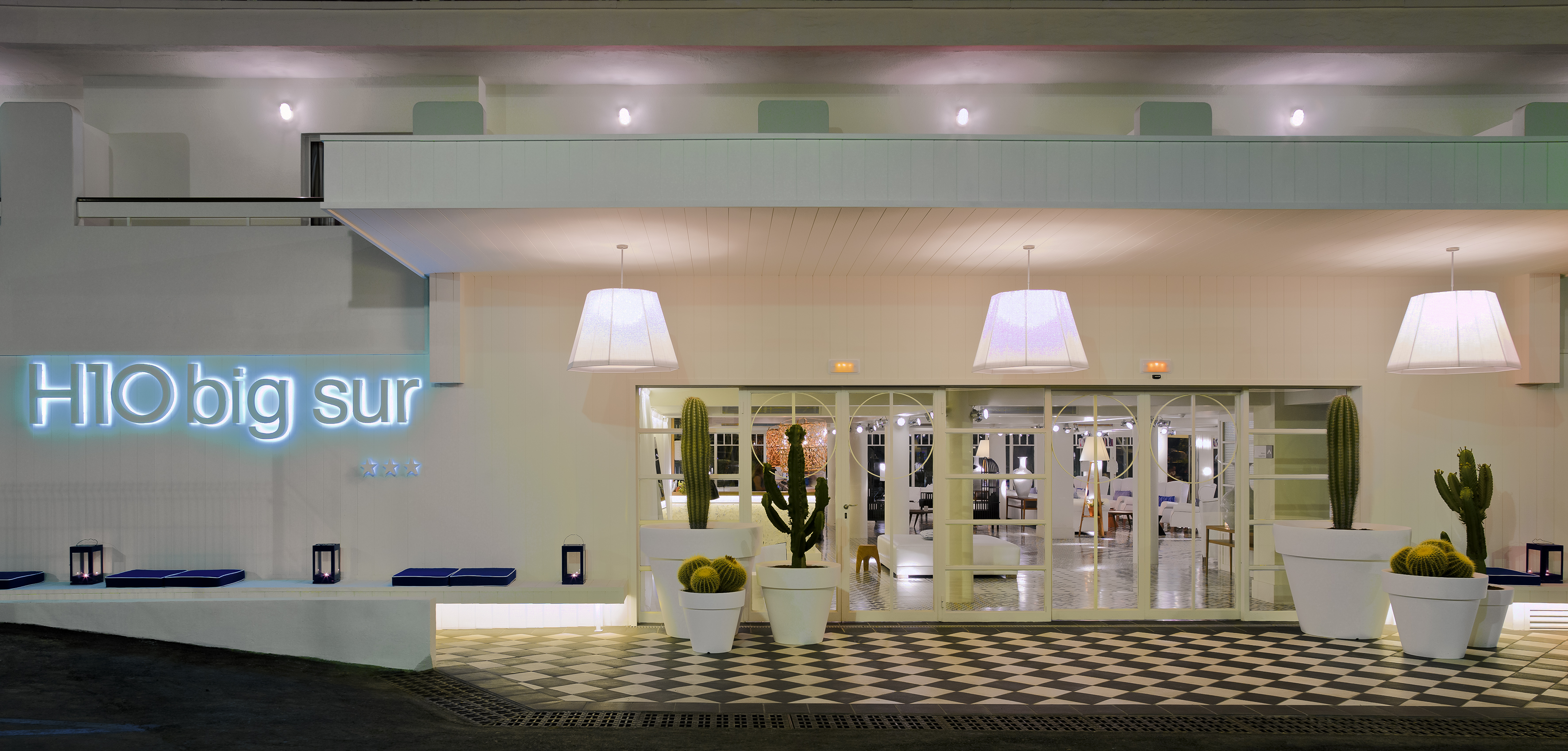 H10 Big Sur Adults Only