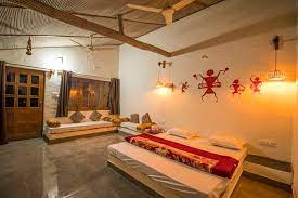 WOWSTAYZ Pachmarhi Foothill Cottages