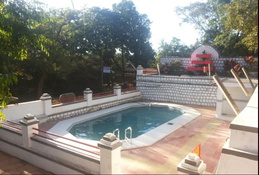 Hotel Paramount Matheran