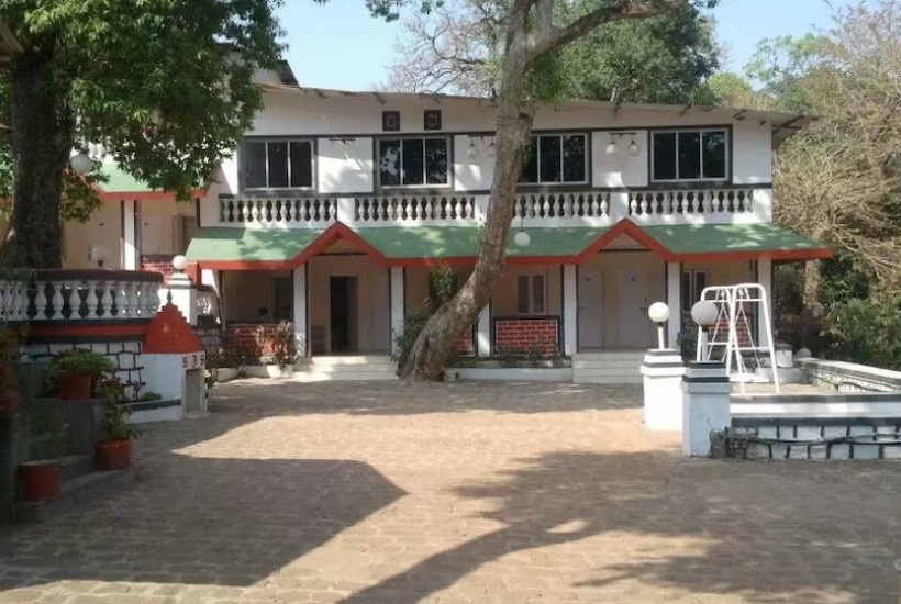 Hotel Paramount Matheran