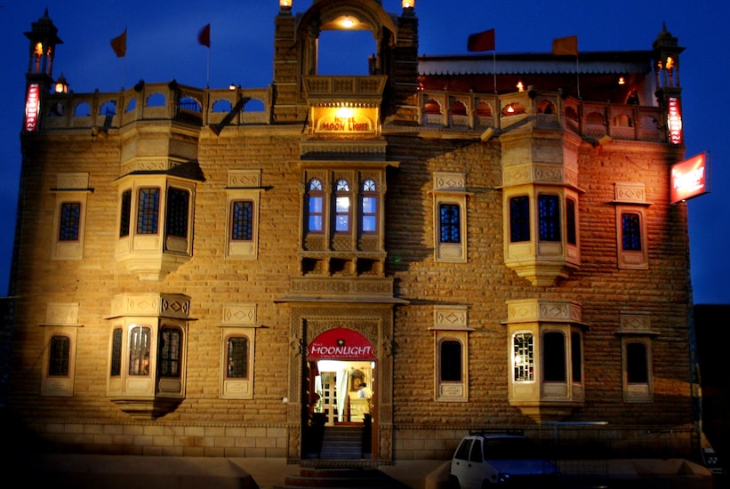 Hotel Moonlight