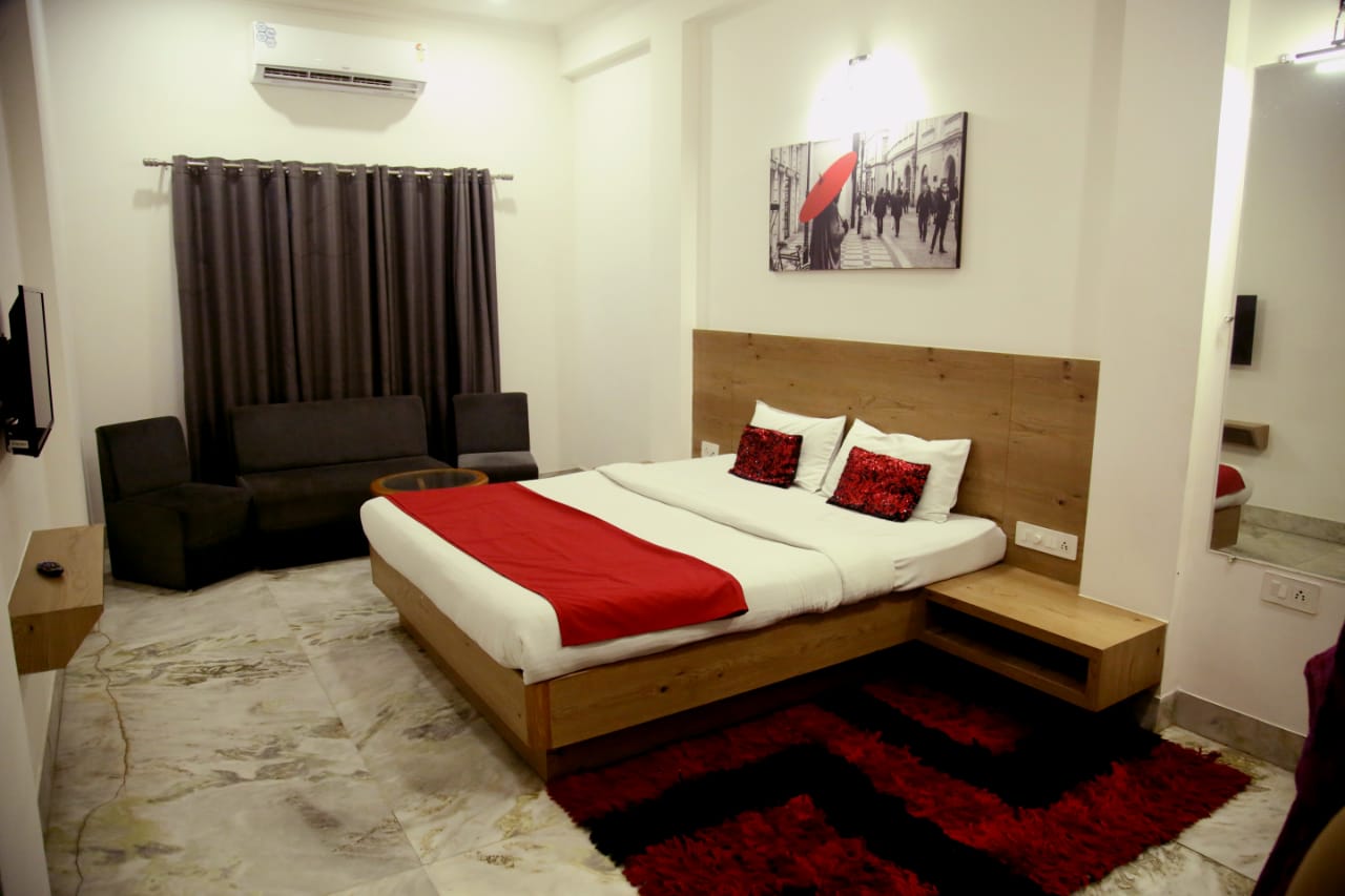 Hotel Nisha Nest, Bhopal
