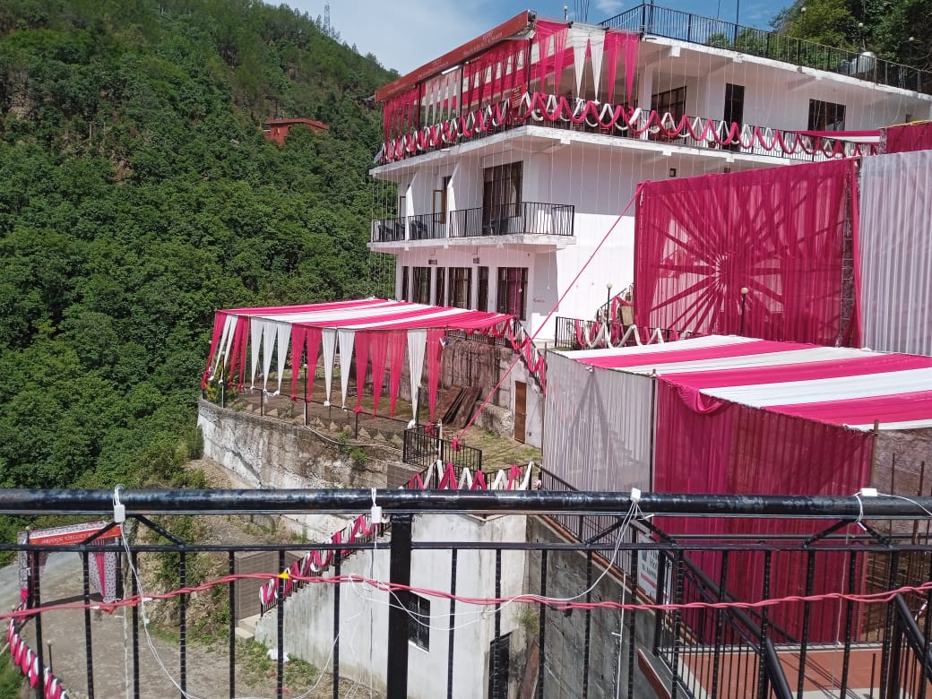 Vibrance Bridge Valley Resort