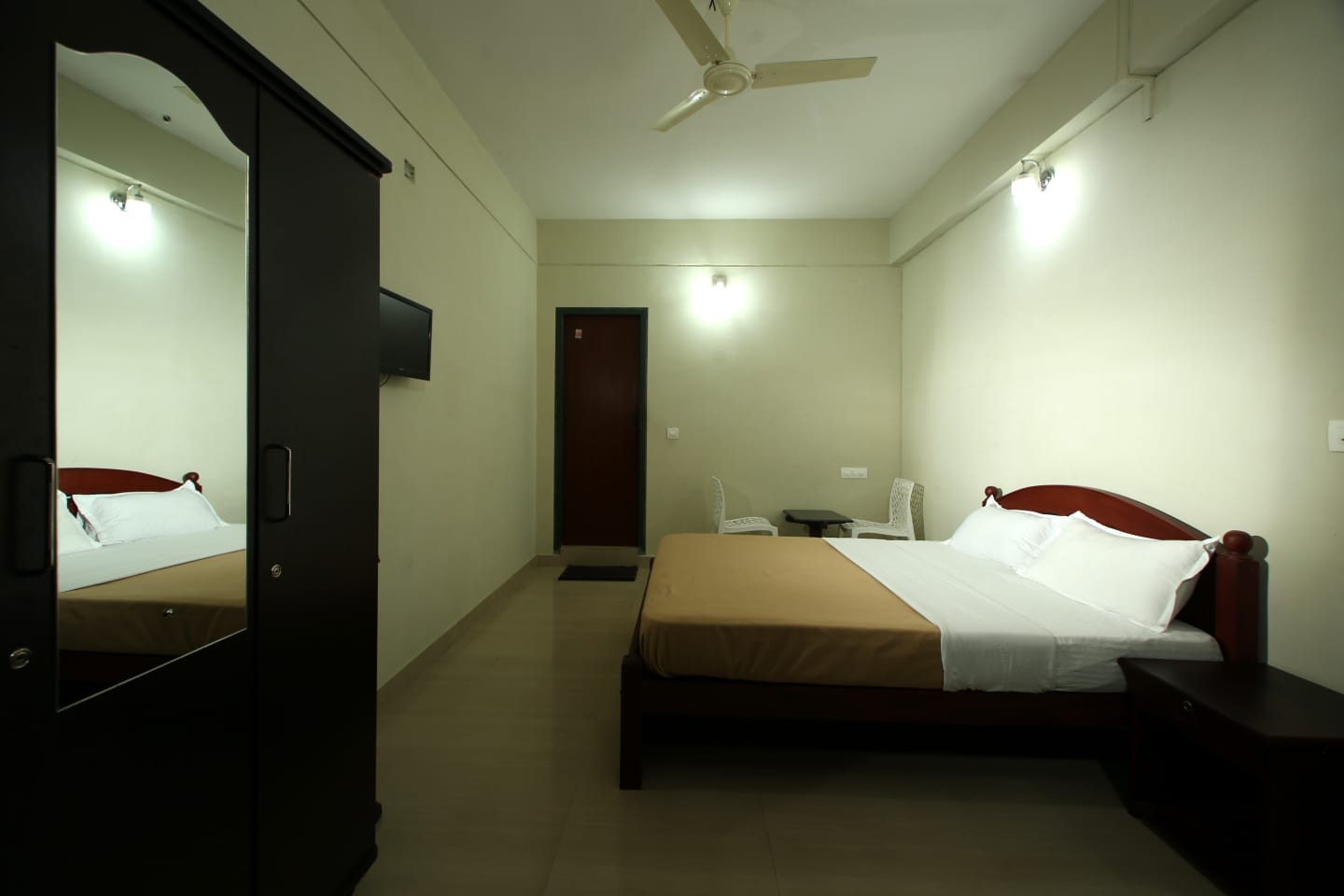 Misty Hill Resort