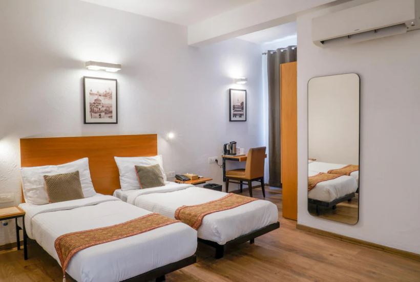 Enn Kay Residency Sector 15, Gurgaon 2