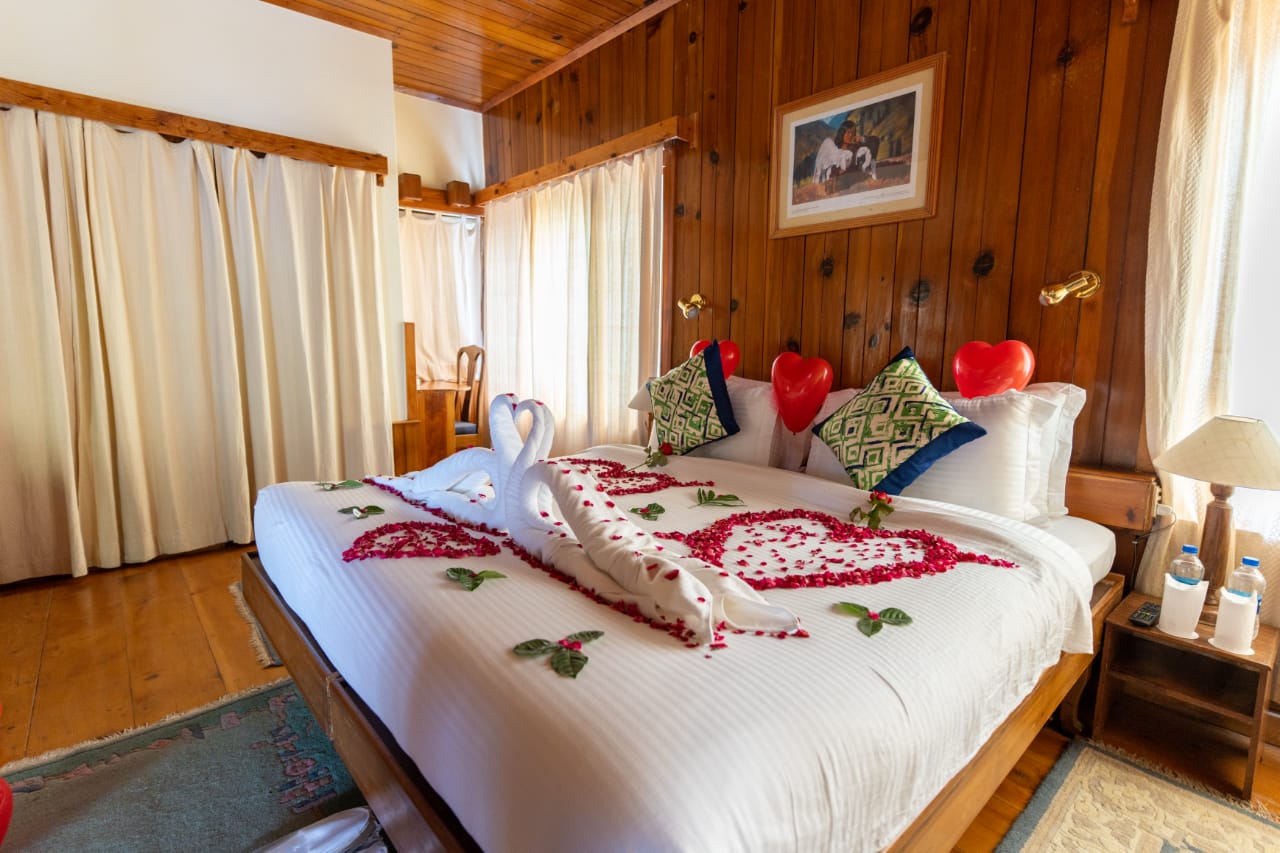 Hotel Negis May Flower ( A Heritage Since 1965), Manali 5