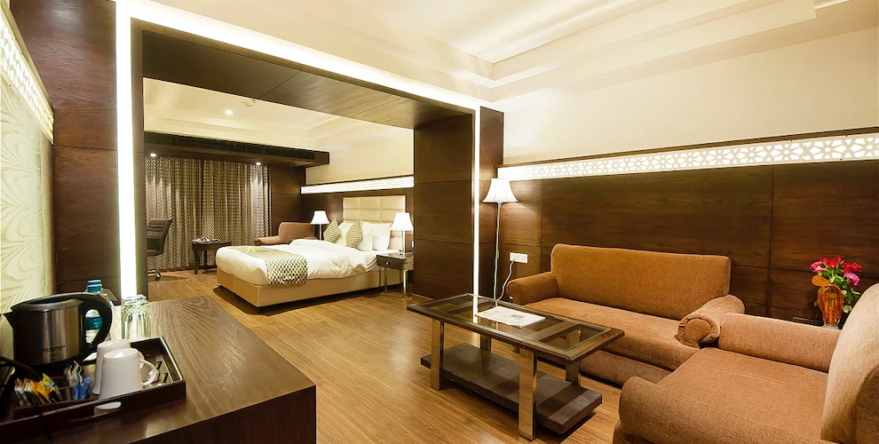 The Palm Court, Ludhiana 5