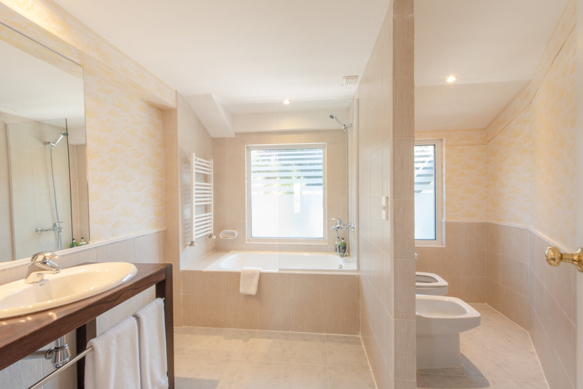 Habitación Familiar Standard Vista a la Bosque