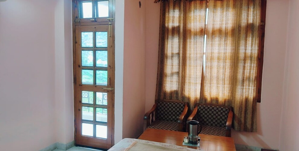 RIVER VIEW SUPER DELUXE