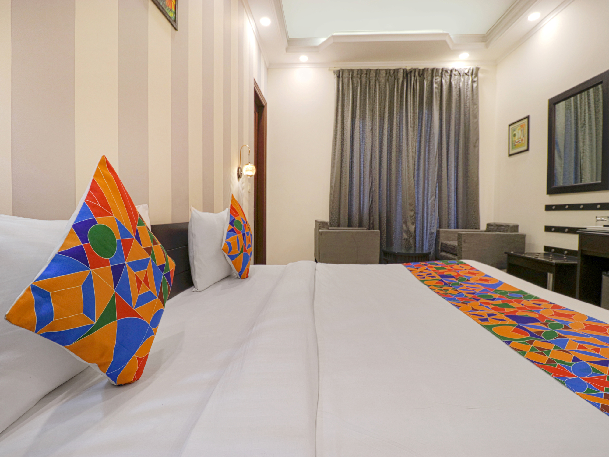 FabHotel RR Residency, Gurgaon 3