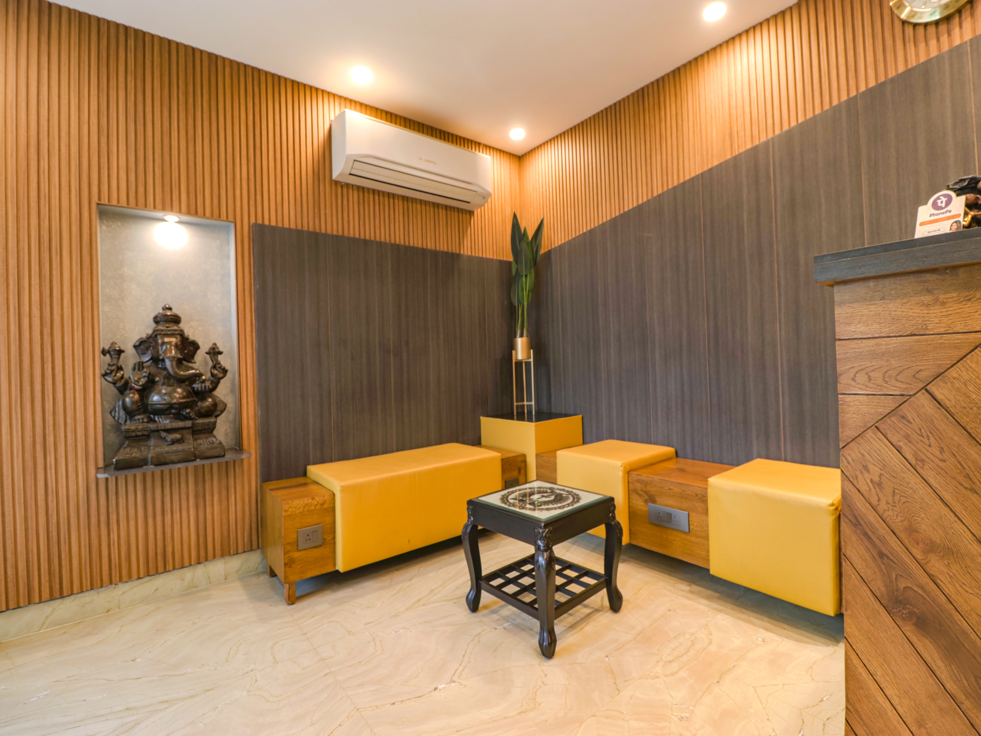 FabHotel RR Residency, Gurgaon 5
