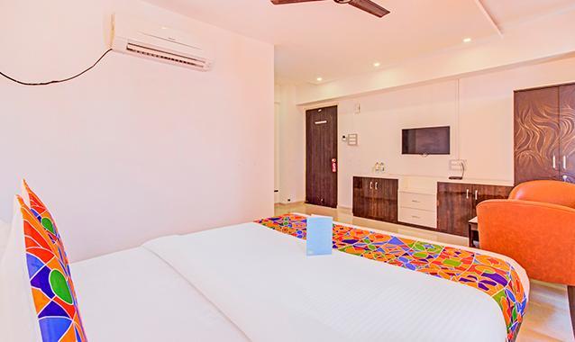 FabHotel Renuka Executive, Pune 3