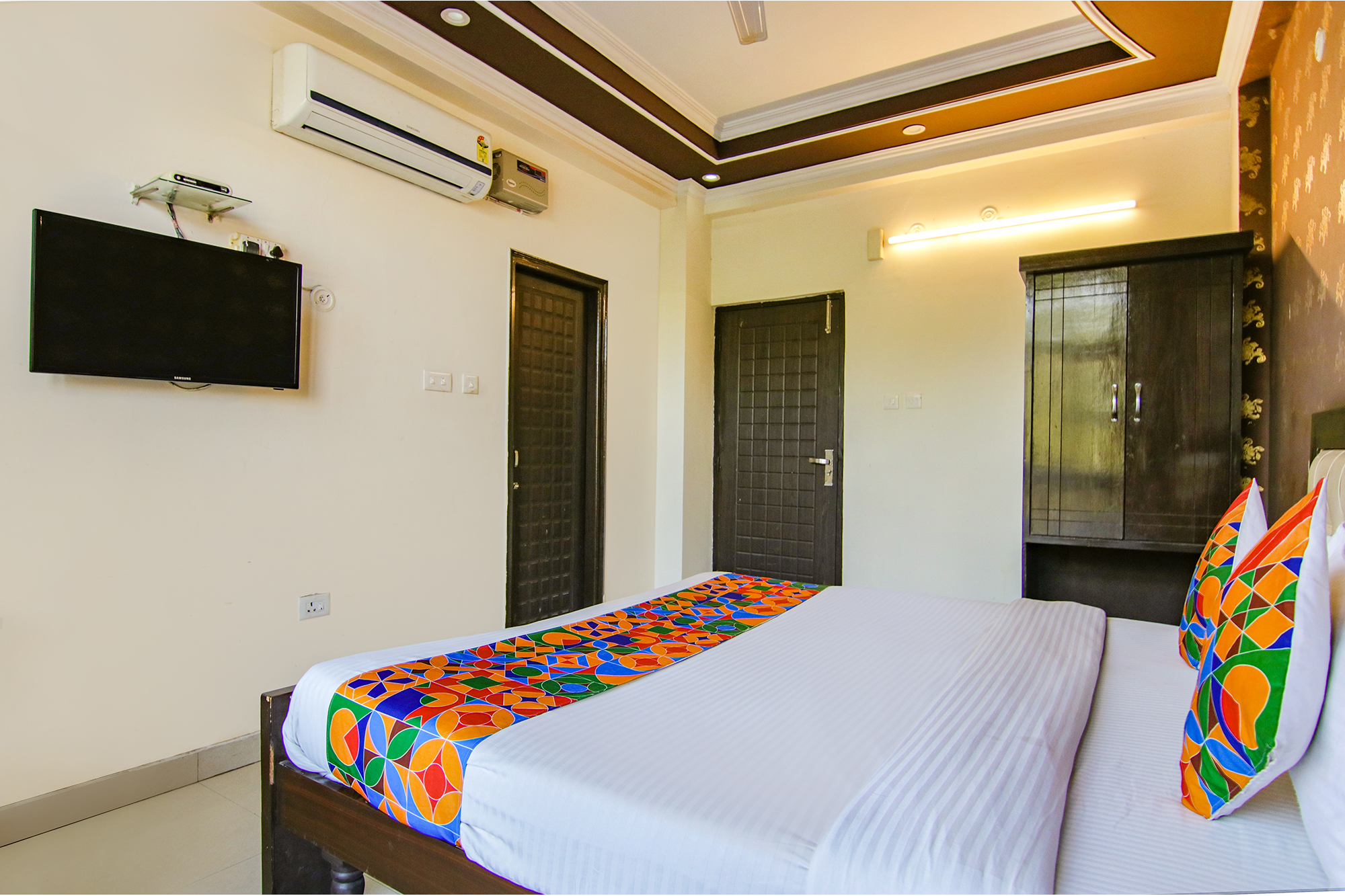 FabHotel City Palace, Dehradun 2