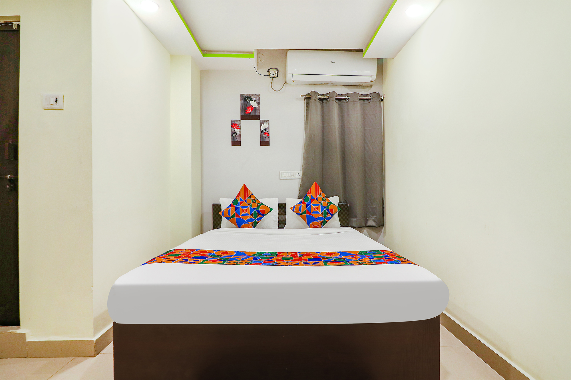FabExpress Broholic Suites, Hyderabad 3